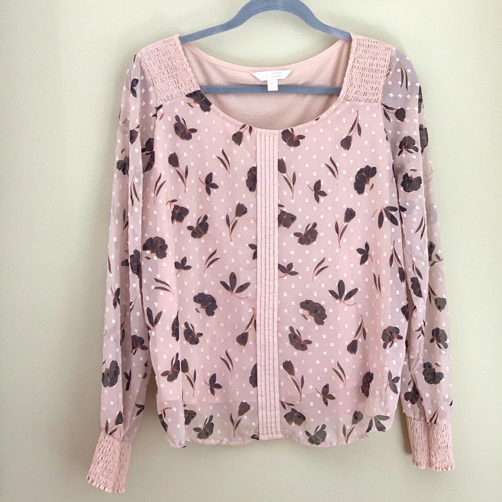 Pretty Pale pink/ecru Puffy Sleeve Blouse